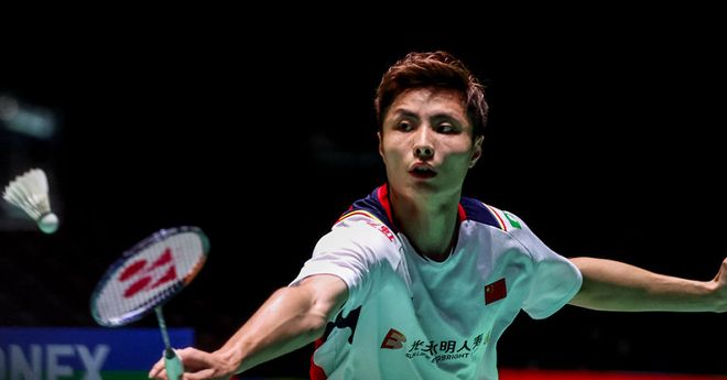 斯助攻余嘉 斯助攻余嘉