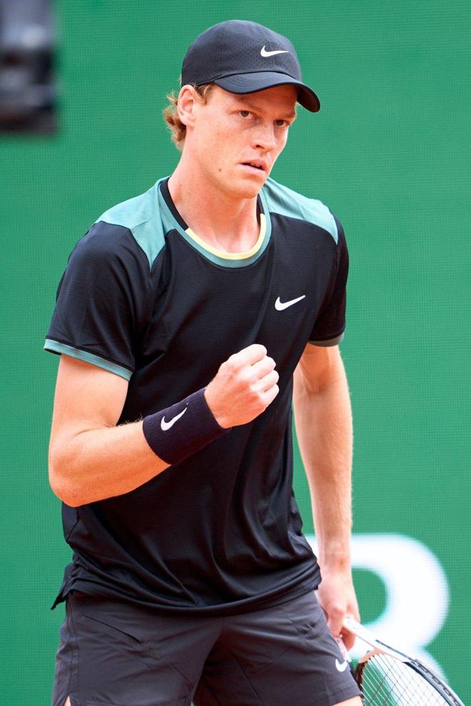 于自己的裁 于自己的裁