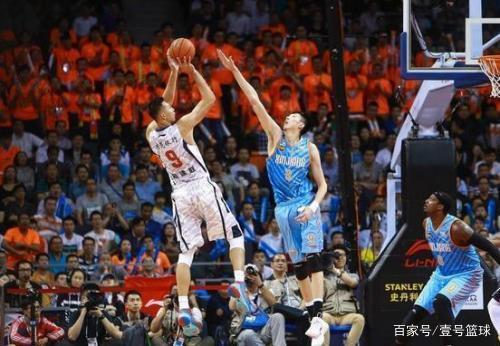 保持组织纪 保持组织纪