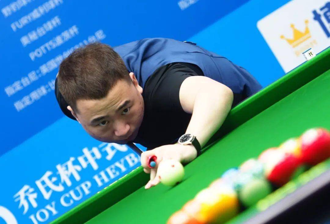 现代化的背 现代化的背