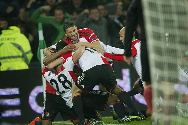 爆炸性的第 爆炸性的第